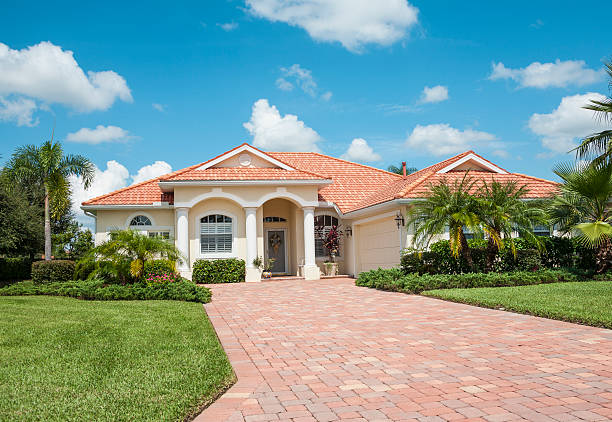 Best Driveway Repair Near Me  in Lla Lla, WA