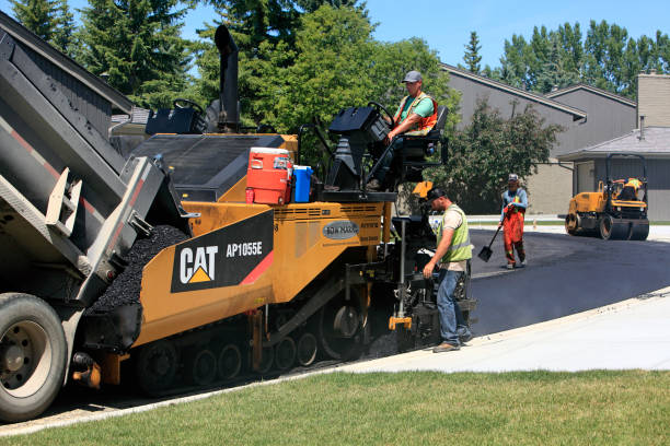 Best Custom Driveway Pavers  in Lla Lla, WA