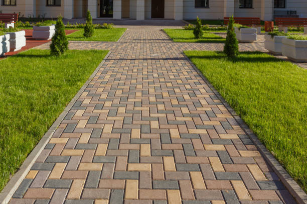 Best Commercial Driveway Pavers  in Lla Lla, WA